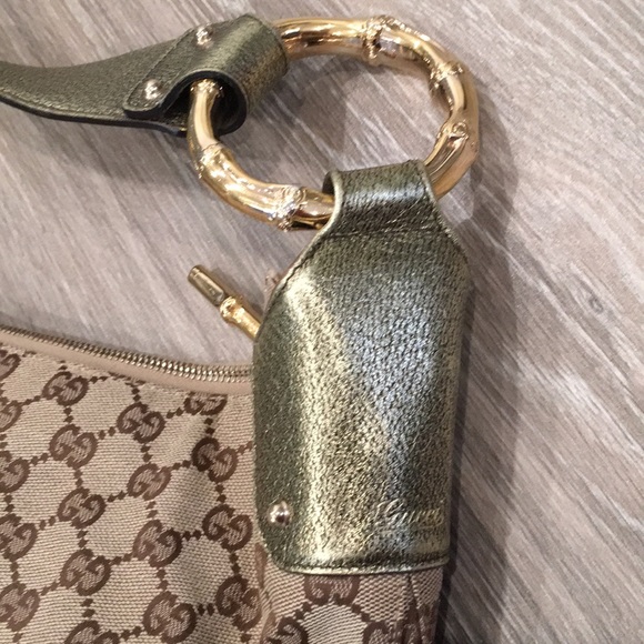 Authentic Large Gucci Hobo Bag - Picture 4 of 8